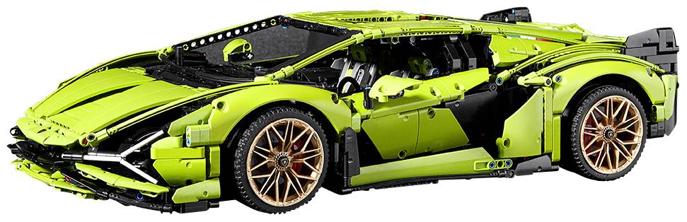 Grünes LEGO-Modell eines Supersportwagens, das einen Lamborghini darstellt, mit offenem Fahrertür, goldenen Felgen und detaillierter Bauweise.