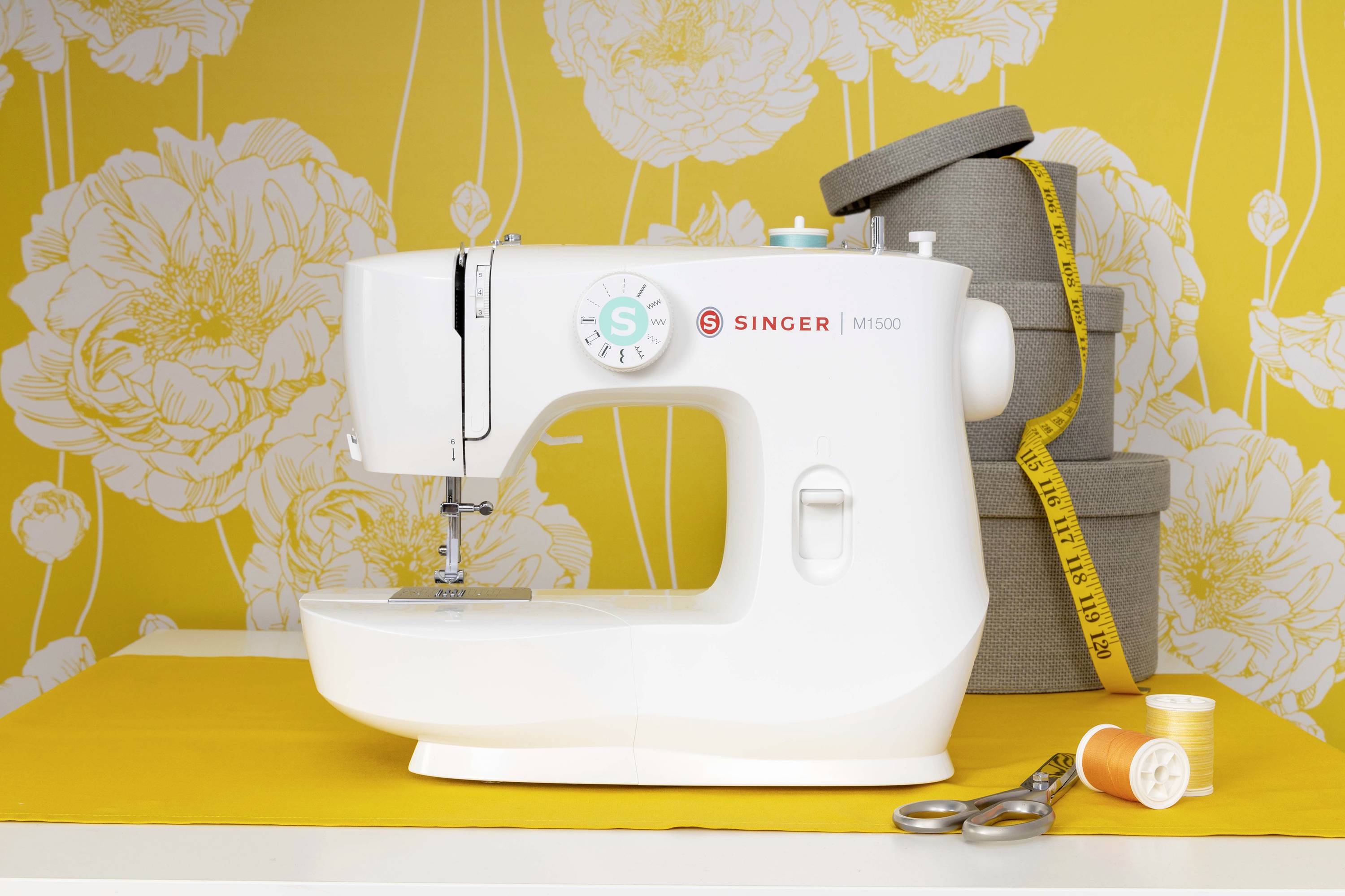 Singer M1505 - Weiß - Sägen - 4 Step - Elektro - Knopflochboden - Zickzack-Fuß --0
