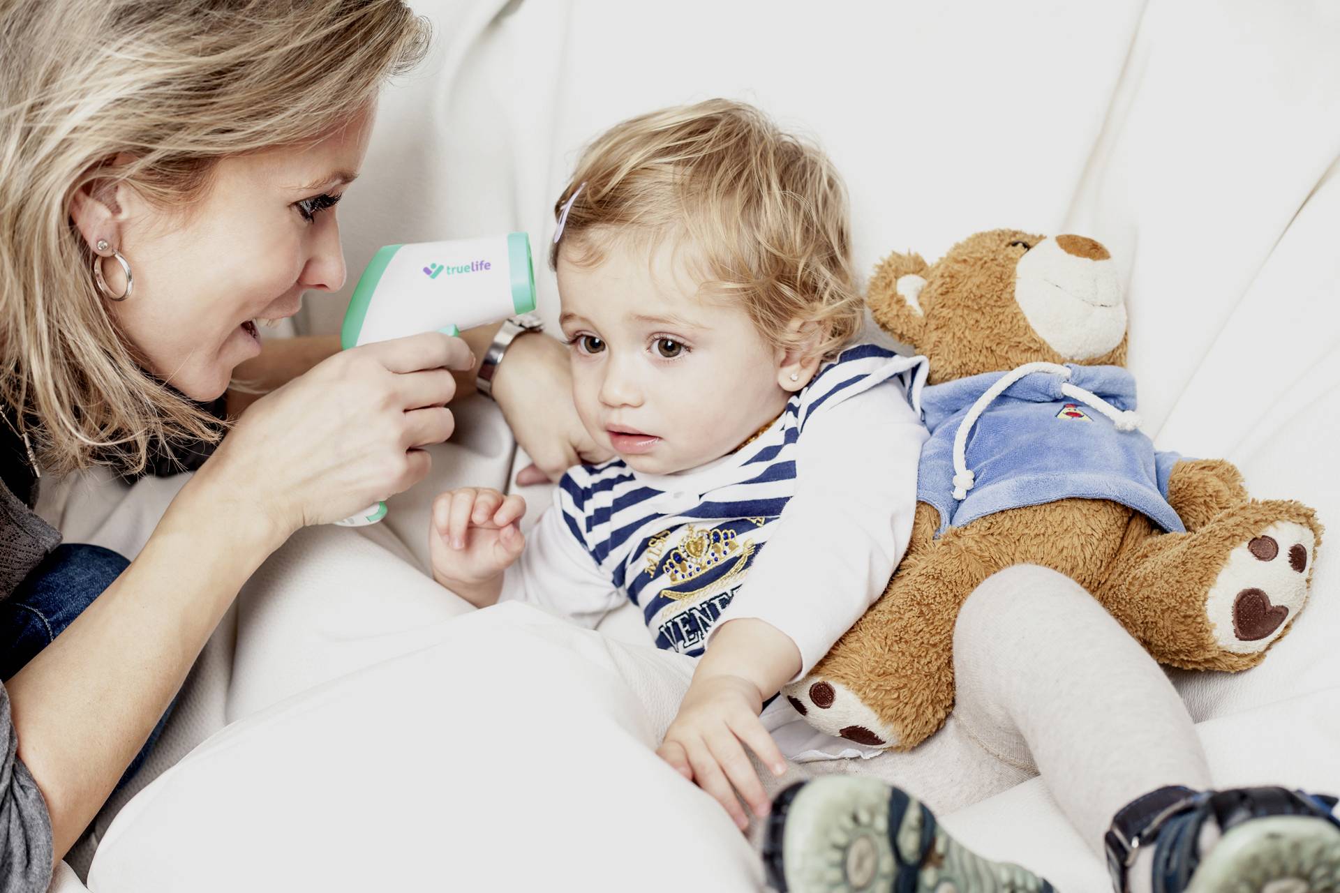 Fieberthermometer, um Infektionskrankheiten zu erkennen