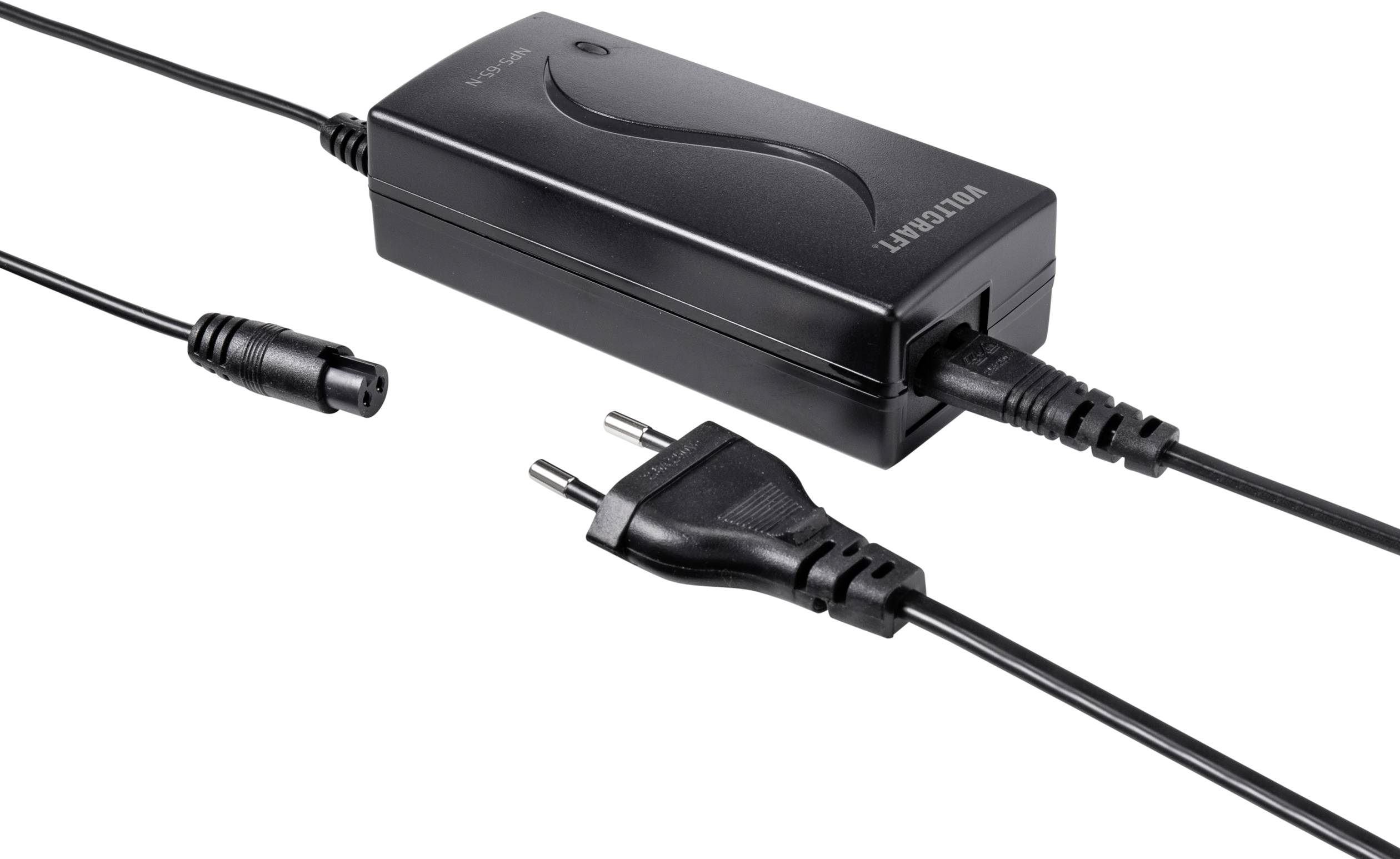 Schwarzes Netzteil mit europäischem Stecker und Kabel, geeignet für elektronische Geräte.