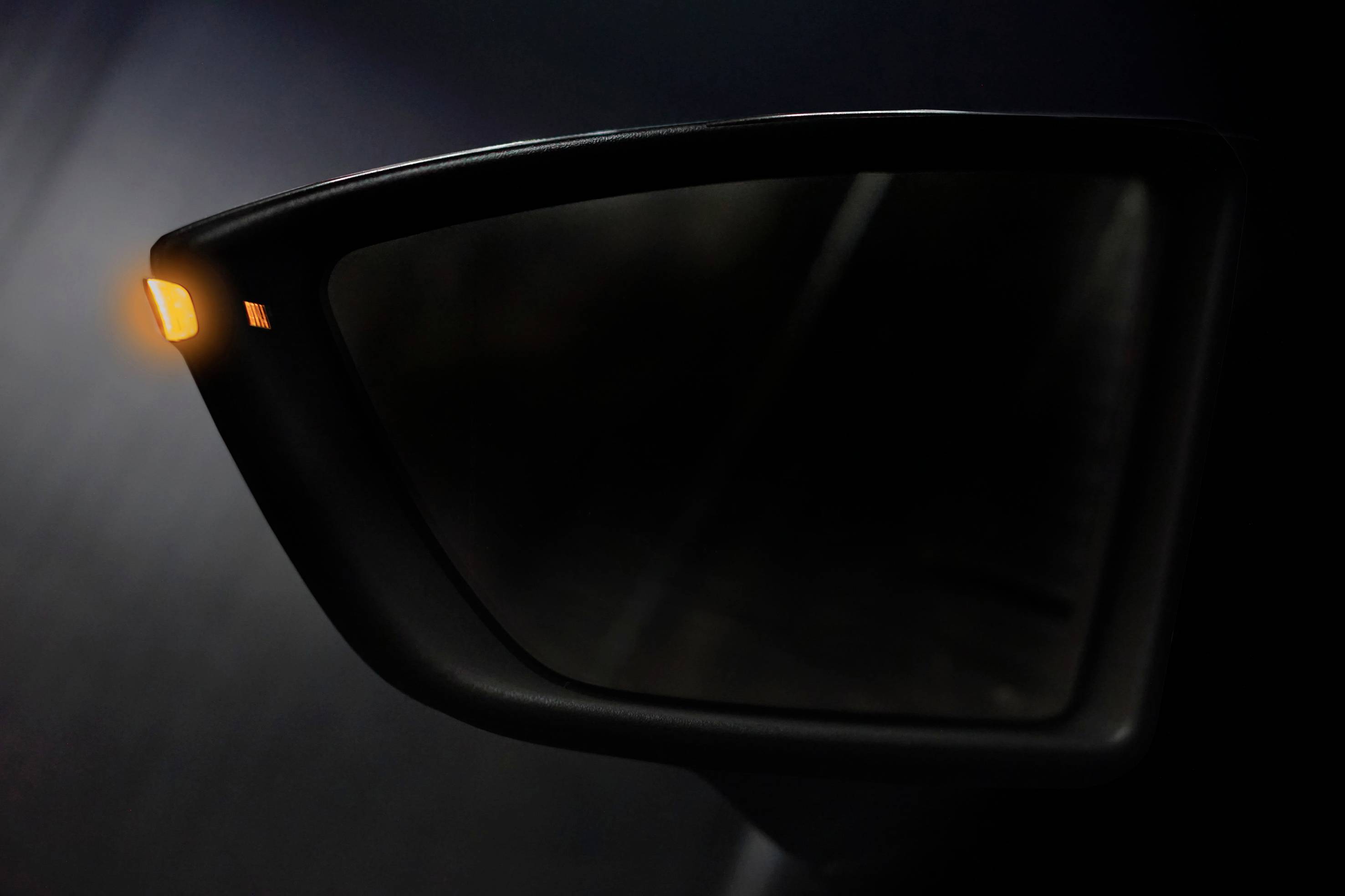 OSRAM LEDDMI 5F0 BK S LEDriving® Black Edition Spiegelblinker SEAT Seat Leon, Seat Ibiza, Seat Arona-9