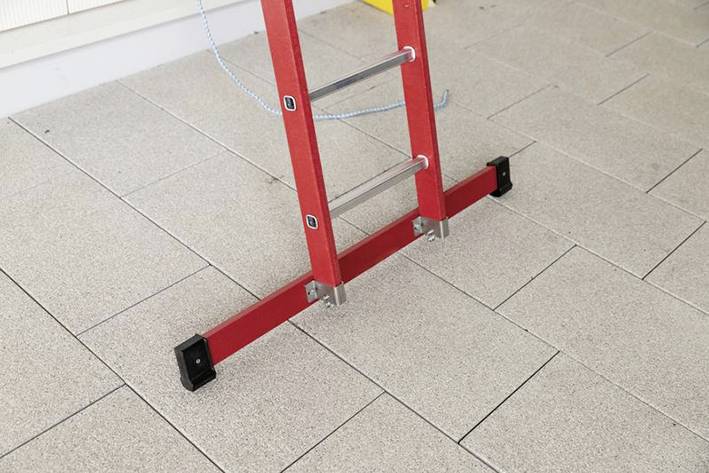 MUNK Günzburger Steigtechnik 30374 Nachrüst-Traverse 1 St.