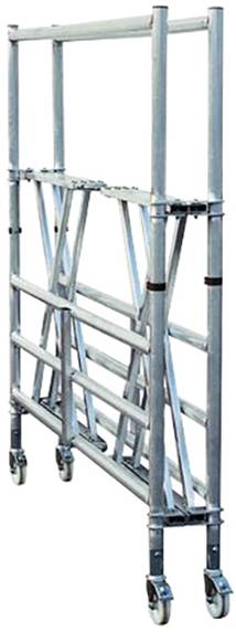 Aluminium-Klappgerüst mit Dreifach-Plattform, ca.4,5m² PL-Höhe 4,35m Länge 2,45m