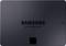 Schwarze Samsung Solid State Drive von oben gesehen, mit dem Samsung-Logo und dem Text 'Solid State Drive' in der Mitte.