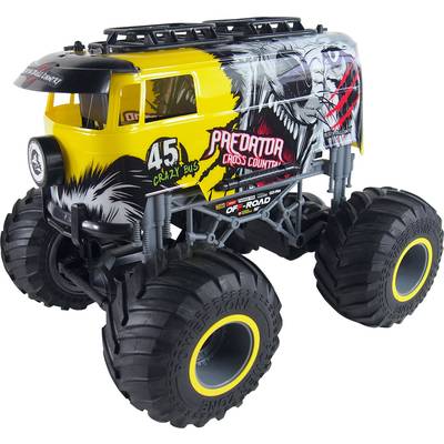 Ein gelbes Spielzeugmonstertruck mit großen Reifen und Grafiken von 'Predator' und 'Crazy Bus' an der Seite.