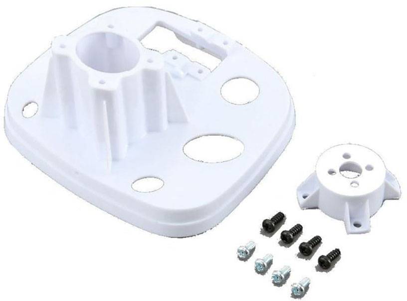 Weiße Montageplatte und Halterung mit sechs Schrauben, darunter vier schwarze und zwei silberne, auf weißem Hintergrund.