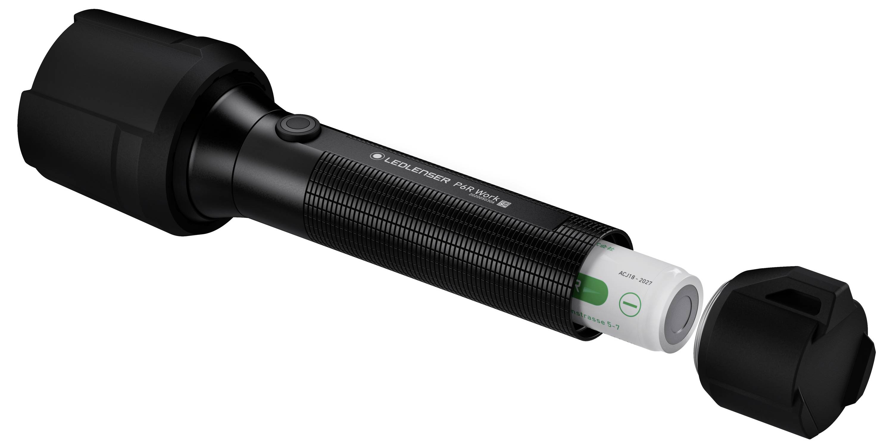 Eine schwarze Taschenlampe mit abnehmbarer Kappe zeigt eine teilweise herausgezogene Batterie.