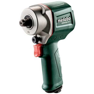 Ein grüner Schlagschrauber der Marke Metabo, Modell DSSW 500-1/2" C. Hauptmerkmal ist der rote Auslösergriff.