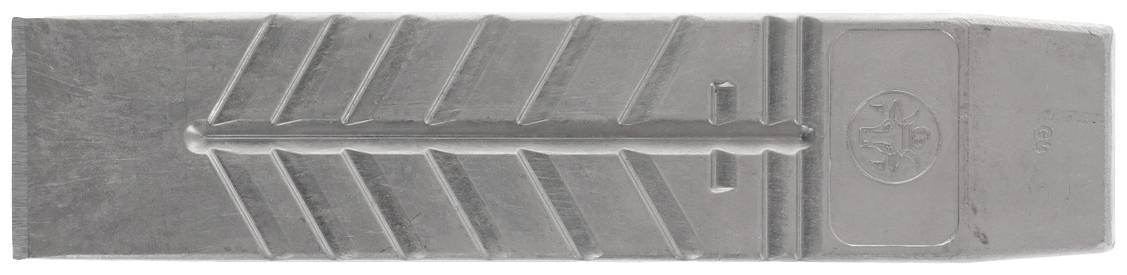 Ein silberner, rechteckiger Metallkeil mit einer eingeritzten Pfeillinie zeigt nach rechts. Auf der rechten Seite ist ein Logo eingeprägt.