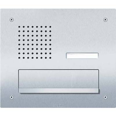 Gegensprechanlage in silberner Metallplatte mit Lautsprechergitter und rechteckigem Klingelschild. Ideal für Gebäudeeingänge.