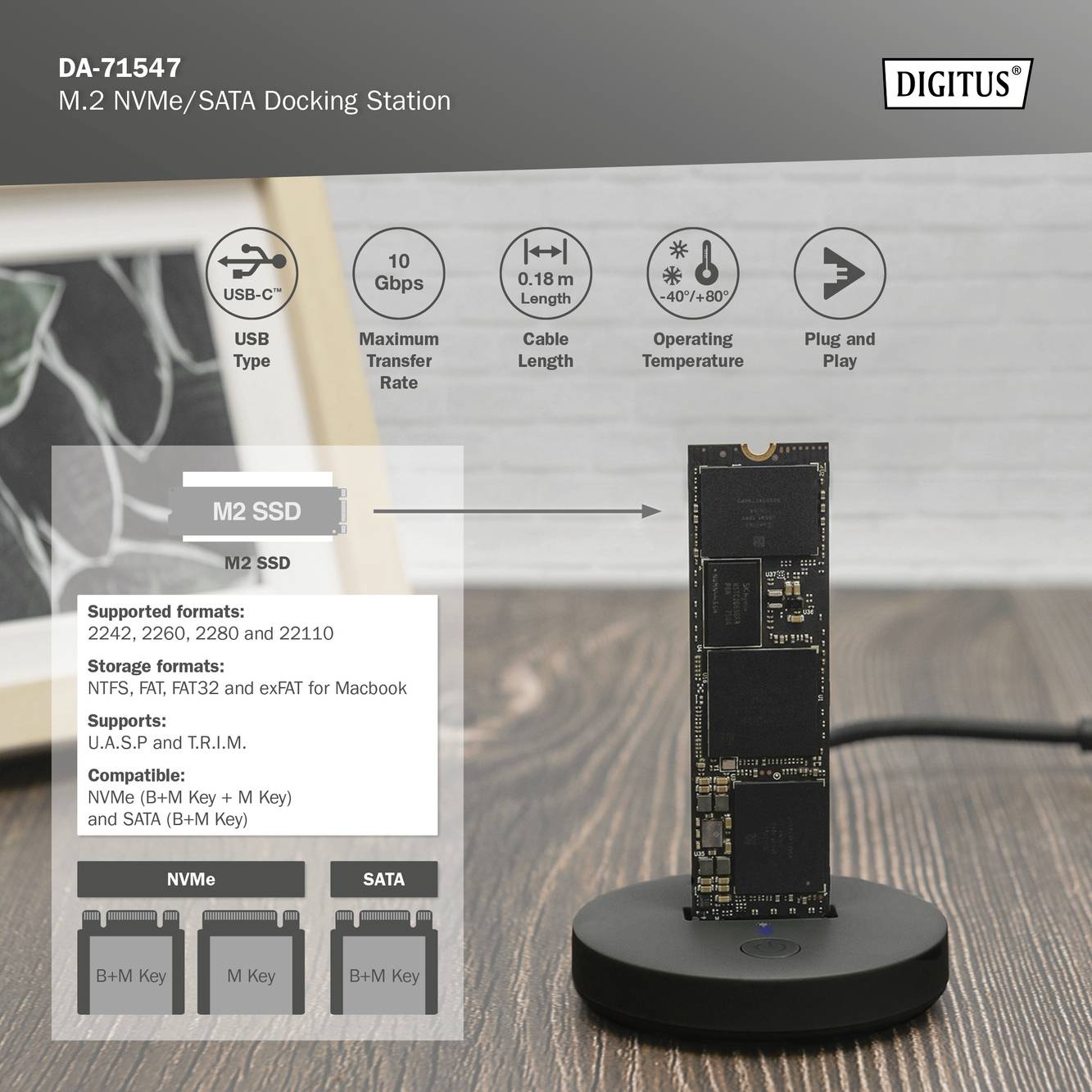 Die Abbildung zeigt eine M.2 NVMe/SATA Dockingstation mit einem M.2 SSD-Modul auf einem runden Standfuß. Text erklärt Kompatibilität und Spezifikationen der Station.