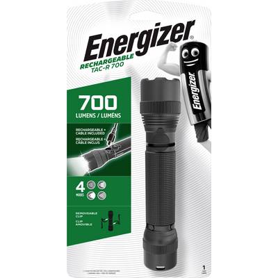 Taschenlampe 'Energizer TAC-R 700' auf Verpackung. Sie bietet 700 Lumen, ist wiederaufladbar und hat 4 Modi. Kabel inklusive.