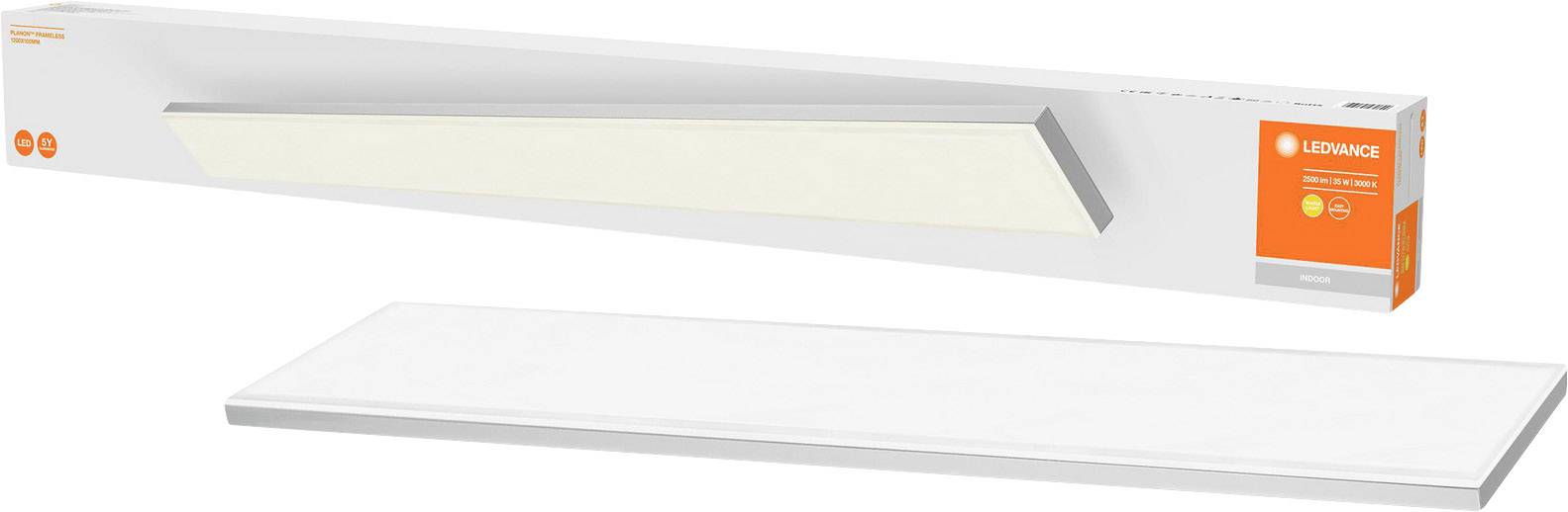 LED-Deckenleuchte mit rechteckigem, flachem Design, auf weißem Hintergrund. Verpackung mit orangefarbenem und weißem Branding.