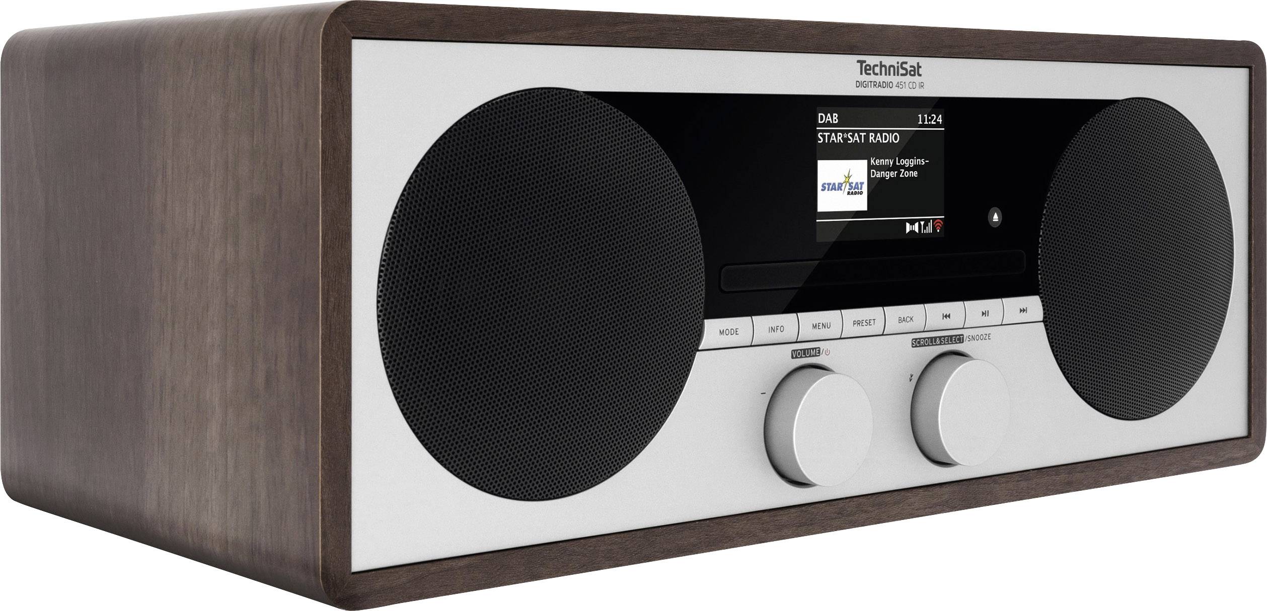 Ein Retro-Radio mit Holzkorpus, zwei Lautsprechern und einem Digitaldisplay in der Mitte, das Informationen zur Wiedergabe anzeigt.