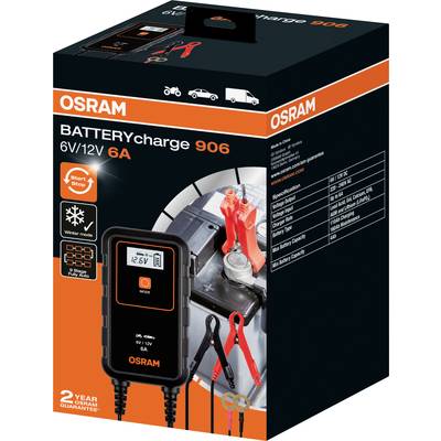 Schwarzes Ladegerät von OSRAM für 6V/12V Batterien auf einer Verpackung mit Start-Stopp-Funktion, für Autos, Motorräder, Traktoren.