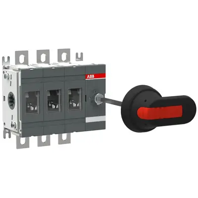 Ein elektrischer Schalter mit drei Polen und einem rot-schwarzen Griff, zur Steuerung elektrischer Schaltkreise.