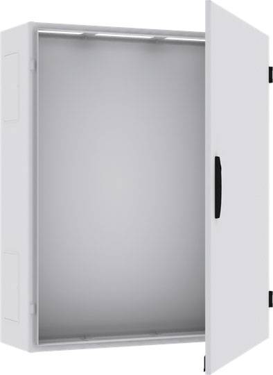 Graues, leeres Metallgehäuse mit geöffneter Tür und schwarzem Griff. Geeignet zur Aufbewahrung oder Schutz von elektrischen Komponenten.