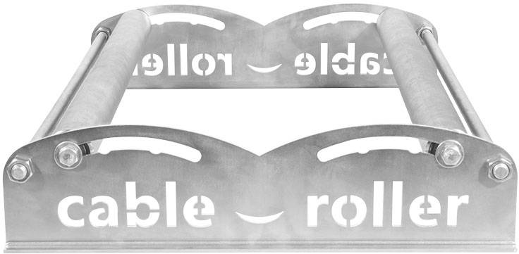 Ein Metallgerät mit zwei horizontalen Rollen, das als 'cable roller' bezeichnet wird, zum Abrollen von Kabeln.
