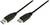 Ein schwarzes USB-Kabel mit einem USB-A-Stecker und einer USB-A-Buchse an den Enden.