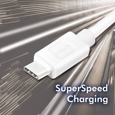 Ein weißes USB-C-Kabel mit der Aufschrift 'SuperSpeed Charging' daneben, vor einem Hintergrund mit Geschwindigkeitsstreifen.