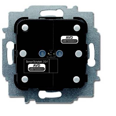 Schwarzer Sensor-Schaltakt mit der Aufschrift 'Sensor/Schaltakt 2.2-f'. Zwei weiße Etiketten mit 'AVD ABB70000031'. Montagerahmen.