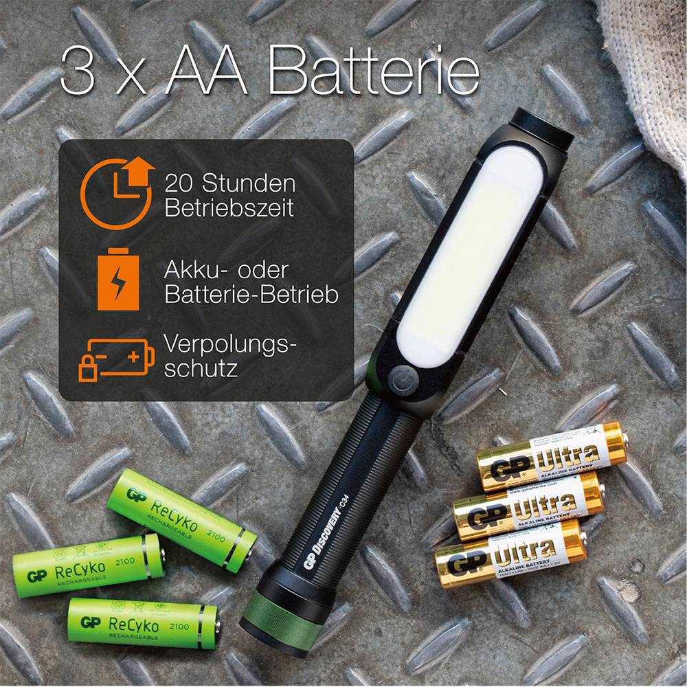 Drei AA-Batterien, Taschenlampe mit 20 Stunden Betriebszeit, Akku- oder Batterie-Betrieb, Verpolungsschutz, orange Infotafel.