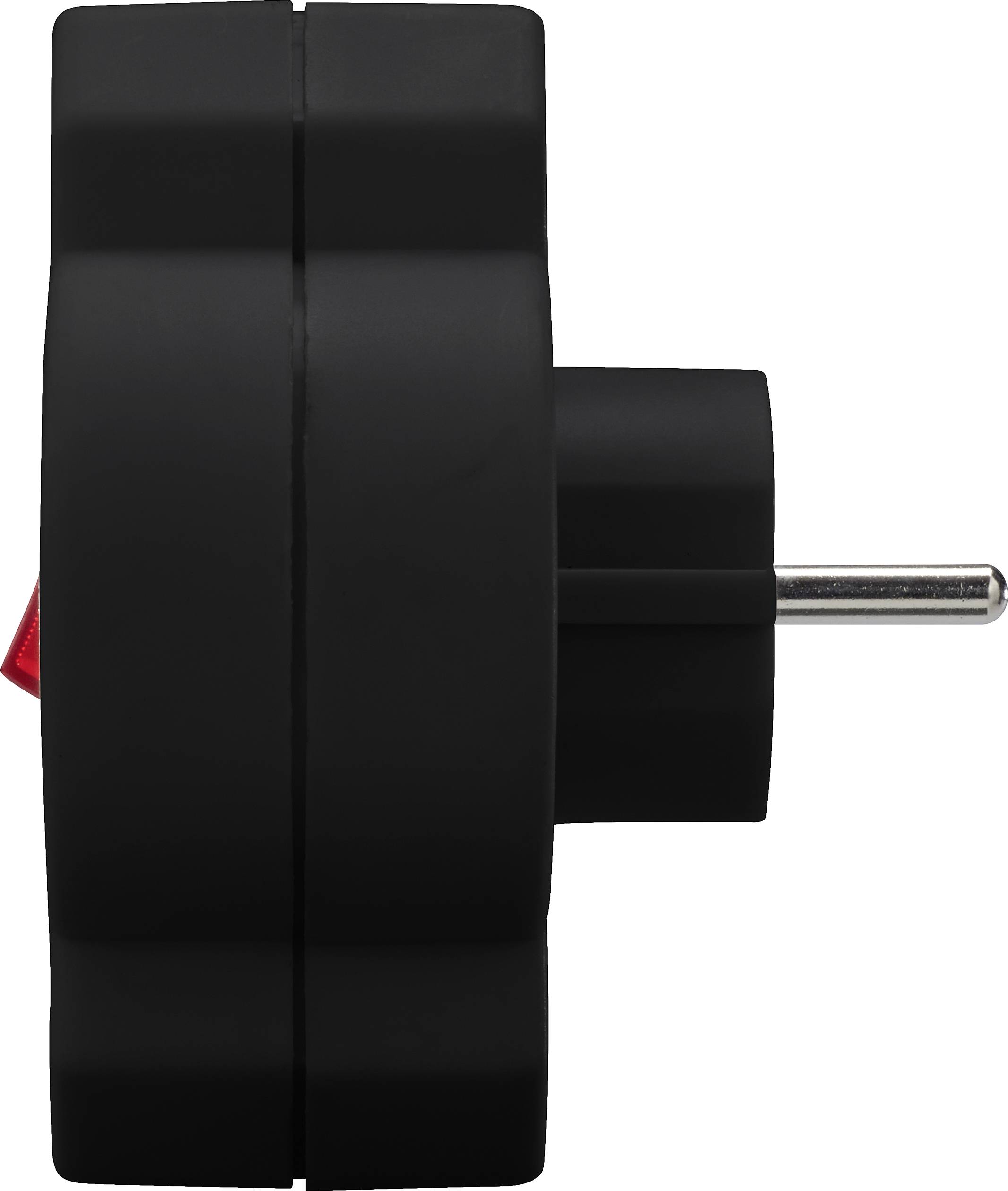 Schwarzer Steckdosenadapter mit rotem Knopf, Seitenansicht; europäischer Stecker sichtbar.