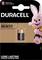 'Duracell MN11 Batterie-Verpackung mit rosa Hase rechts. Hinweis: Von Kindern fernhalten. Lange Lebensdauer garantiert.'