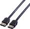 Zwei schwarze SATA-Kabel mit identischen Steckern, die zur Datenübertragung zwischen internen Computerlaufwerken und dem Mainboard verwendet werden.