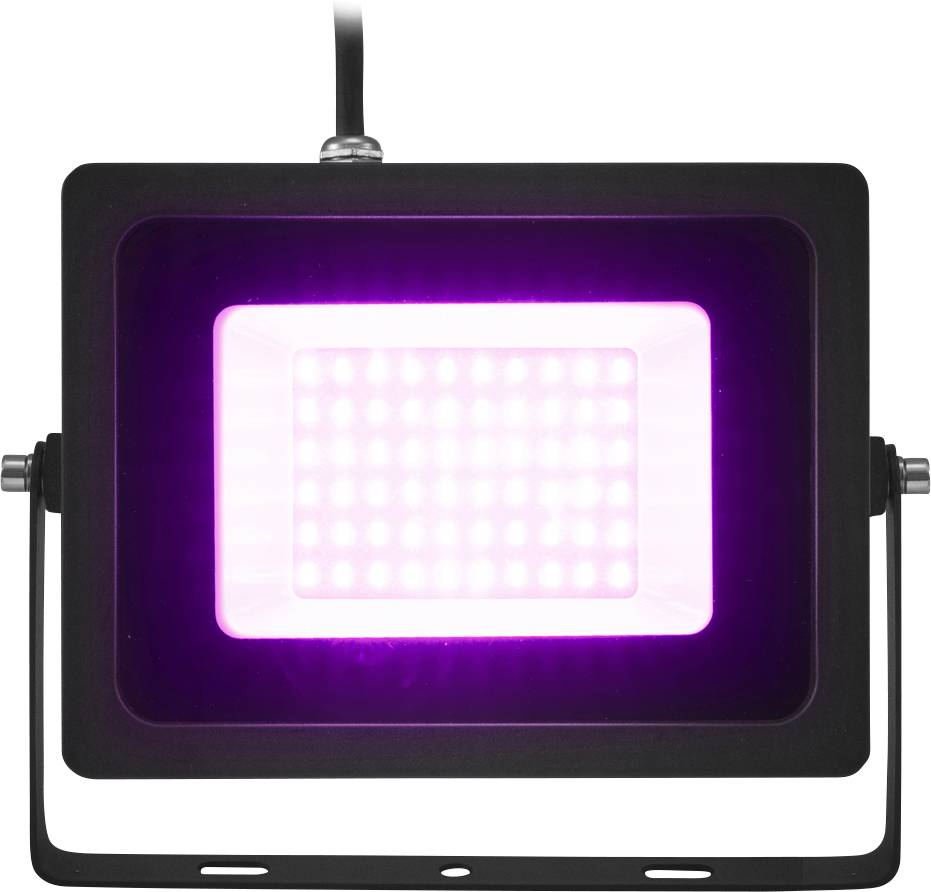 Ein LED-Flutlicht leuchtet in hellem Rosa. Es ist an einem schwarzen Rahmen montiert und von Kabeln umgeben.