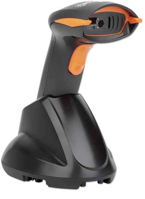 Kabelloser Barcode-Scanner in schwarz-orange auf einer Ladestation. Gerät steht aufrecht und ist einsatzbereit.
