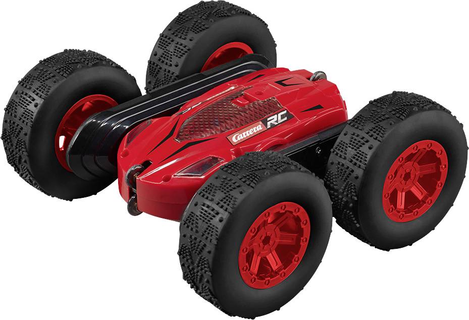 Ein rotes ferngesteuertes Auto von Carrera mit vier großen Rädern liegt auf einer weißen Oberfläche.