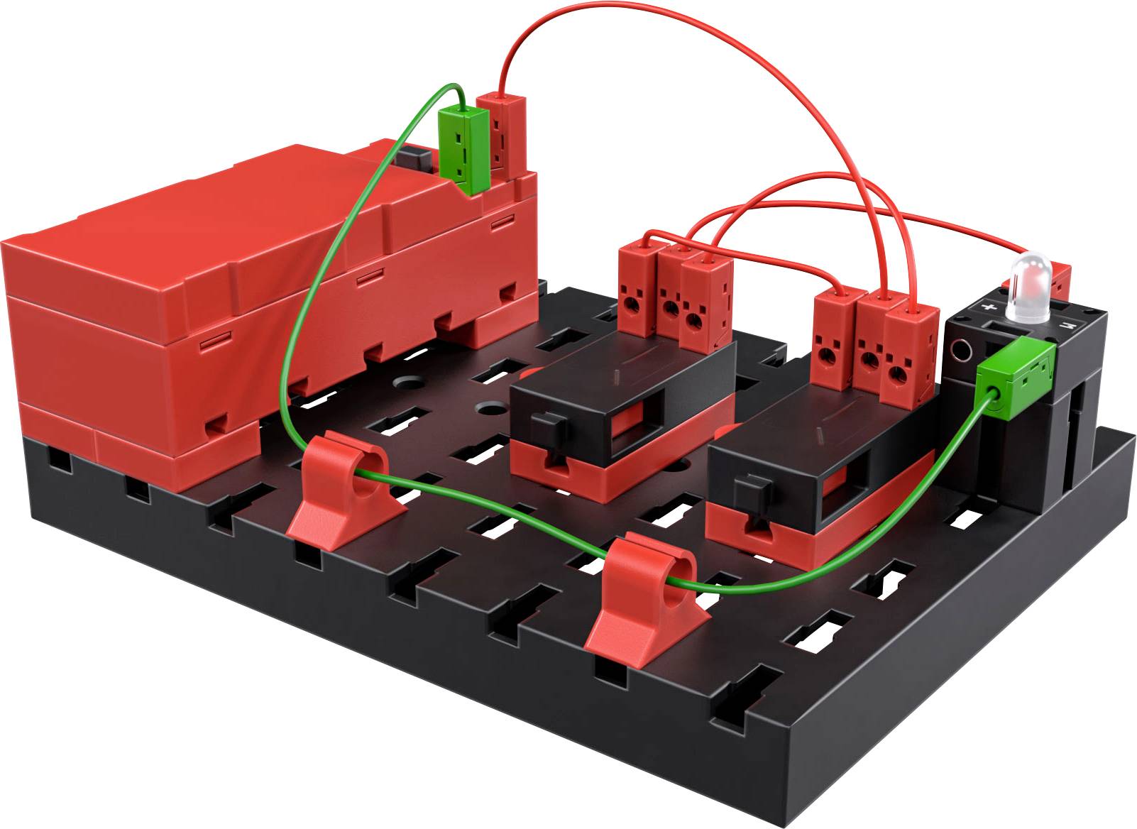'Elektronischer Schaltkreis mit rotem Batteriekasten und schwarzen Komponenten, verbunden durch grüne und rote Drähte.'