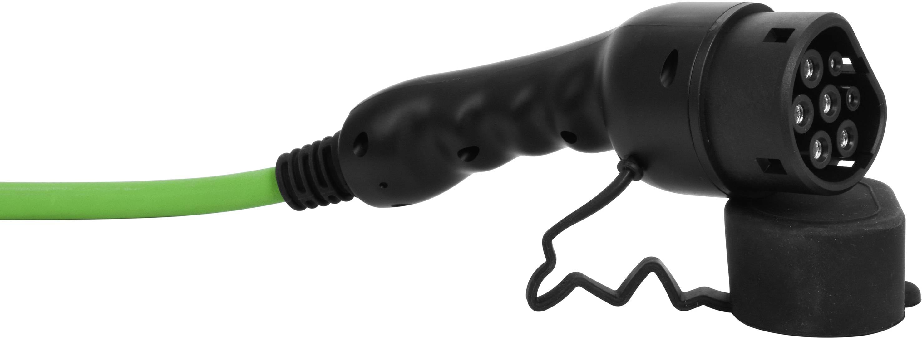Ein schwarzer E-Ladestecker mit grünem Kabel, symbolisiert das Aufladen von Elektrofahrzeugen.