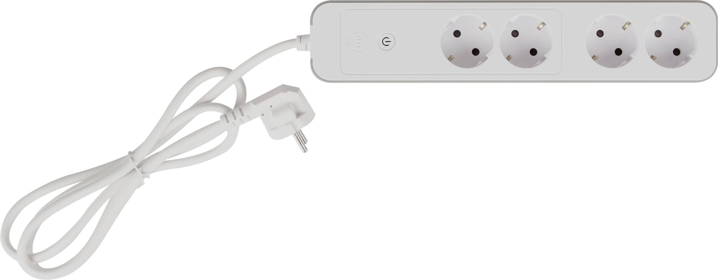 Eine weiße Steckdosenleiste mit vier Steckplätzen und einem langen Kabel mit Stecker, geeignet für Stromanschlüsse in Innenräumen.