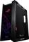 Ein geschlossener Gaming-PC-Gehäuse mit schwarzem Design und ROG-Logo. Seitenfenster aus Glas und bunte Akzentlinien auf der Front.