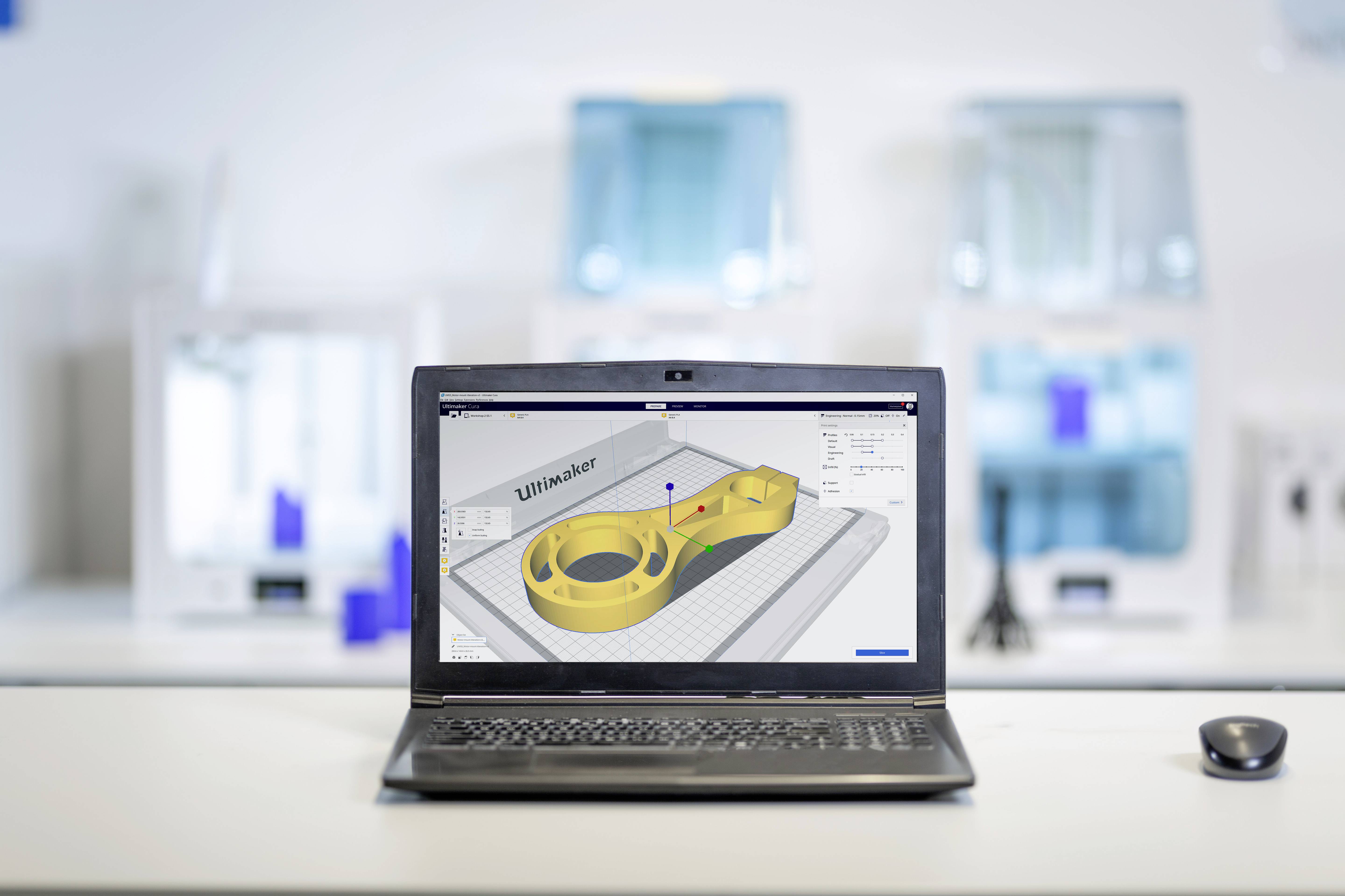 UltiMaker 3D-Drucker 2+ Connect-17