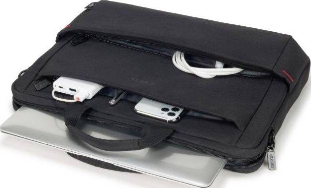 Eine schwarze Laptoptasche mit teilweise geöffnetem Reißverschluss zeigt ein Smartphone, ein Laptop, ein Ladekabel und einen Adapter.