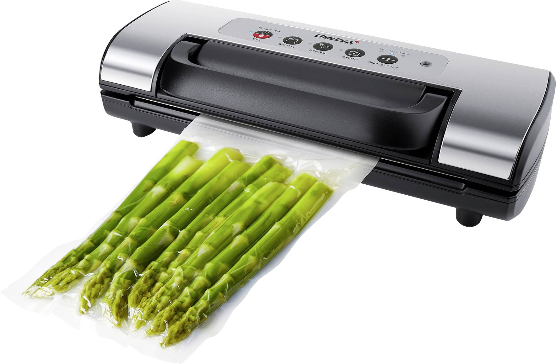 'Vakuumierer verschließt einen Beutel mit grünem Spargel.'