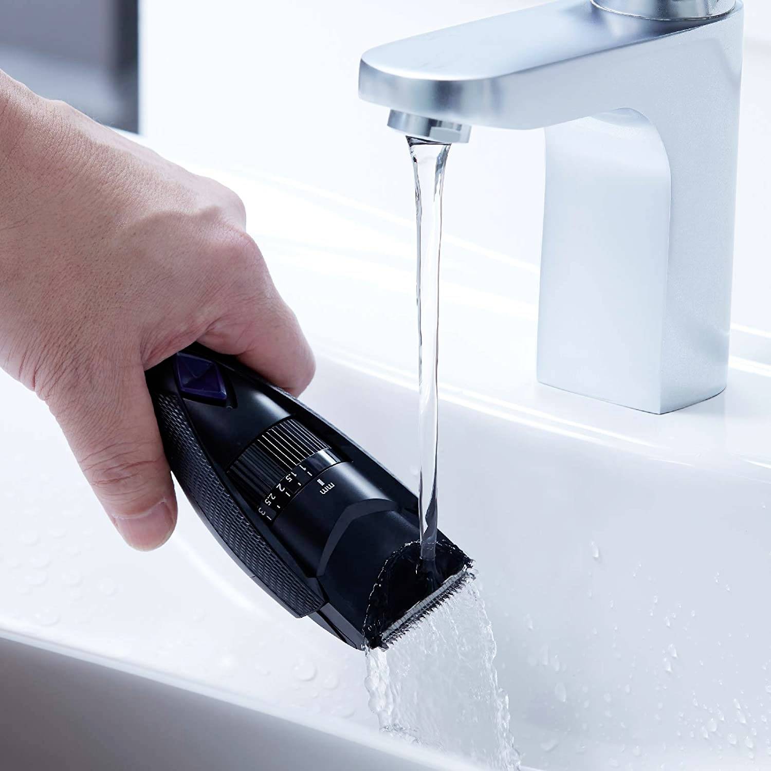Panasonic ER-GB37-K503 Bartschneider, Haarschneider, Körperhaartrimmer abwaschbar Schwarz-3