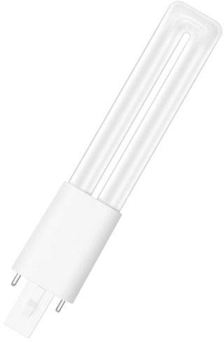 Eine weiße, längliche Energiesparlampe mit zwei Metallstiften zur elektrischen Verbindung.