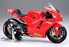 Tamiya 300014101 Ducati Desmosedici #65 MotoGP´03 Motorradmodell Bausatz 1:12