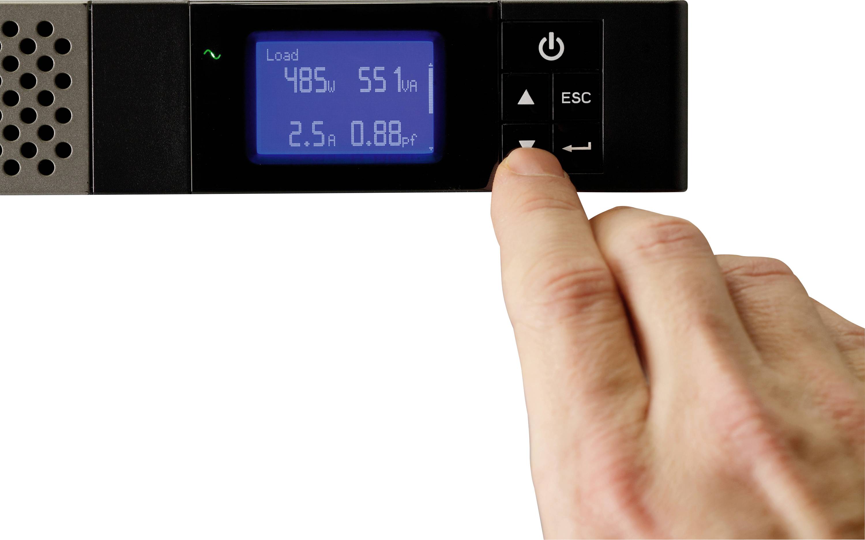 Eine Hand bedient ein Bedienfeld mit Display. Das Display zeigt 'Load 48%', '55 kVA', '2.5 A', '0.88 pf'.