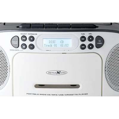 Mobiles Radio mit CD-Player und Kassettendeck. Display zeigt 'Track 01 01:52'. Steuerknöpfe und Lautsprecher sichtbar.