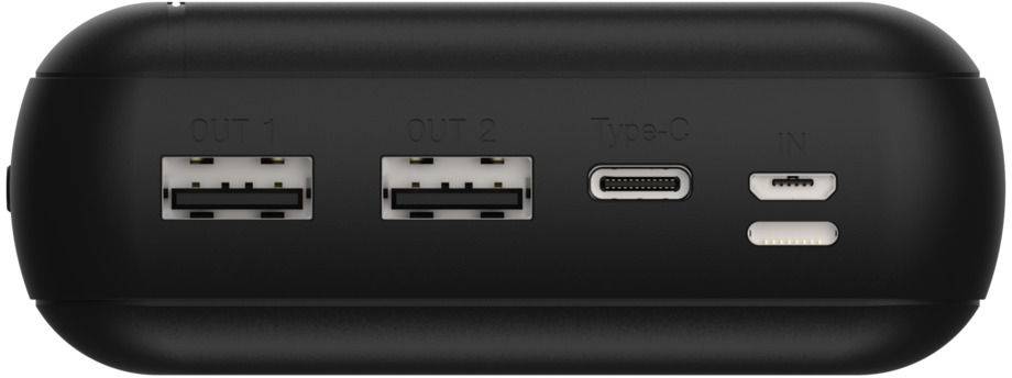 Schwarze Powerbank mit vier Anschlüssen: zwei USB-A-Ports, ein USB-C-Port und ein Micro-USB-Port; seitliche Ansicht.