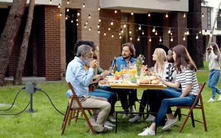 Erdspießgartensteckdose