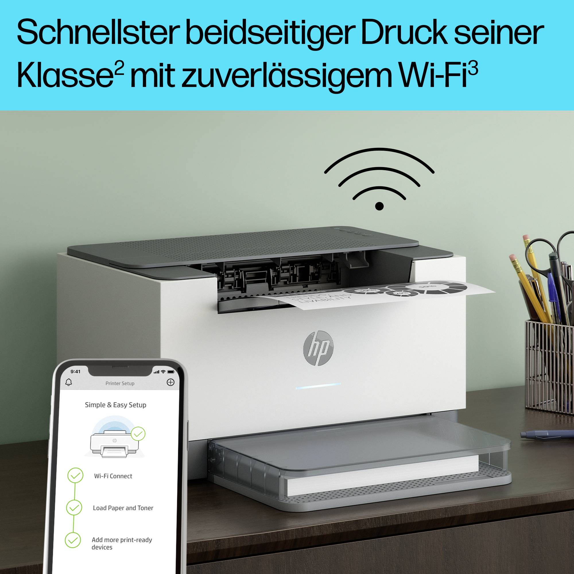Drucker auf einem Tisch zeigt schnittiges Design mit Wi-Fi-Symbol, daneben Smartphone zeigt 'Einfache Einrichtung', Text oben: 'Schnellster beidseitiger Druck seiner Klasse'.