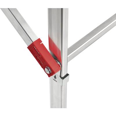 Nahaufnahme eines silbernen Aluminiumgestells mit einem roten Hebelmechanismus, der eine Verbindung sichert.