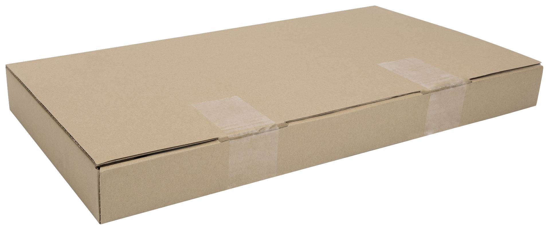 Ein flacher, rechteckiger Karton mit Klebeband verschlossen, auf einer weißen Oberfläche liegend.