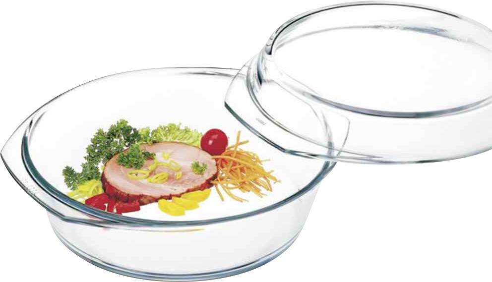 Glasauflaufform mit Deckel, gefüllt mit einer Scheibe Schinken, garniert mit Petersilie, Karottenstreifen und Kirschtomaten.